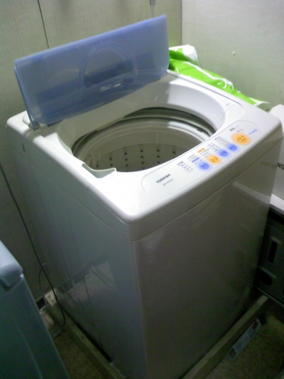 TOSHIBA 洗濯機 45リットル 2003年製